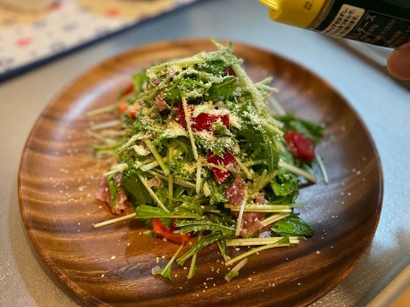 水菜と生ハムのイタリア風サラダ